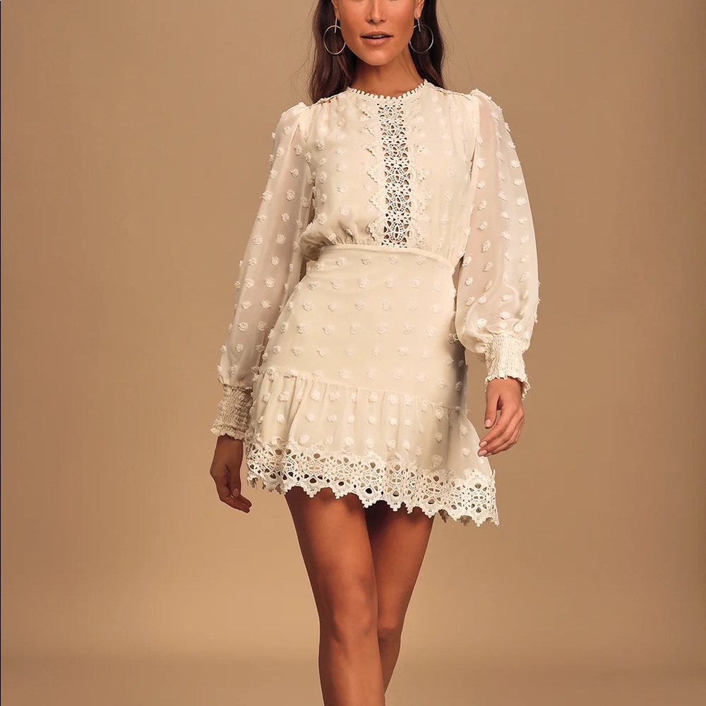 🔥 Lust or Love Cream Embroidered Lace Long Sleeve Dress